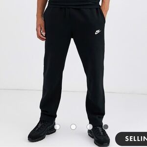 Nike Club Straight Fit Sweatpants
